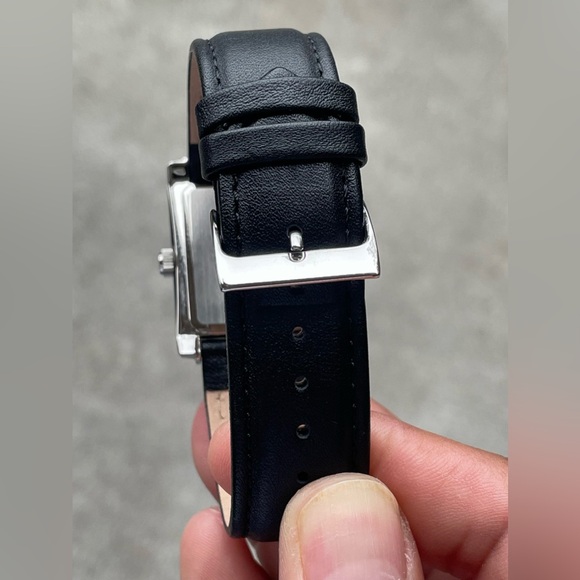 Bulova Men's Rectangle Dial Leather Strap Watch - Bulova Rectangle Dial - Picture 7 of 8